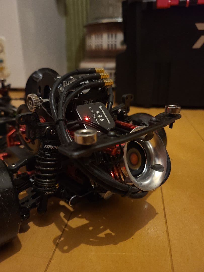 ドリフト　ラジコン　レーブd mc1 ホビーウィング、YOKOMO フタバ