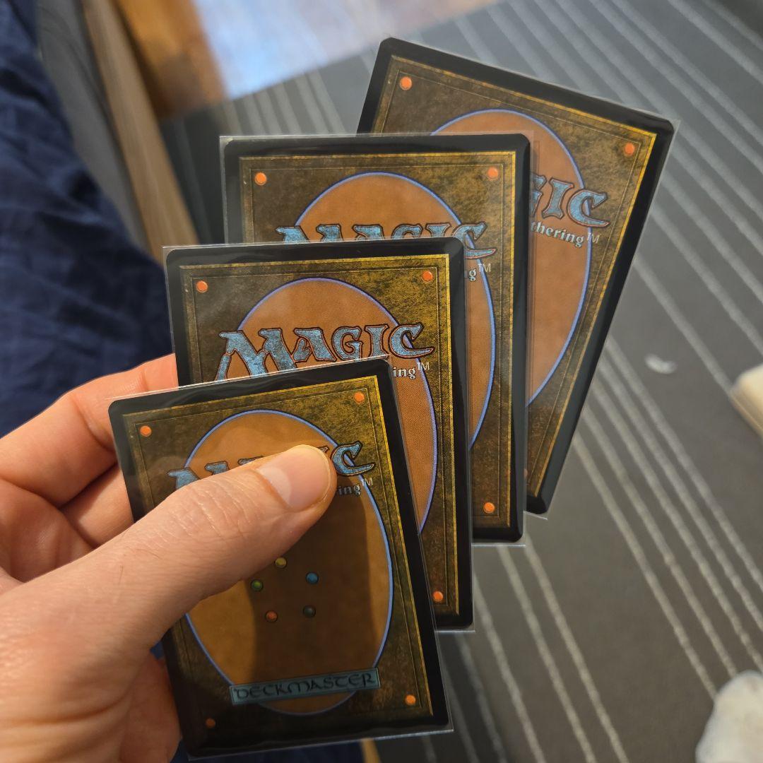 アナグマモグラの仔 Badgermole Cub 4枚セット 英語版 - メルカリ