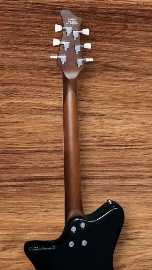 Ryoga SKATER Black エレキギターベイクドメイプルネック新品同様
