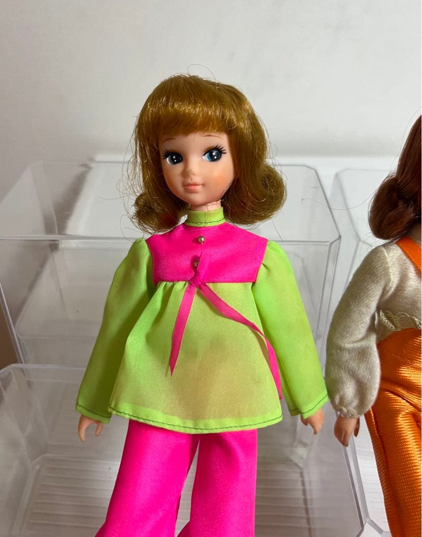 サイクリングユッコちゃんのお人形、オレンジの洋服、昭和レトロ