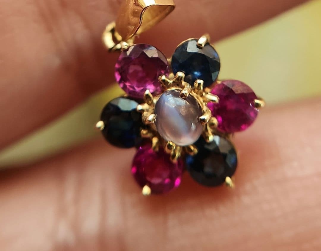 非加熱天然アレキサンドライトキャッツアイK18 ネックレストップ 0.252ct