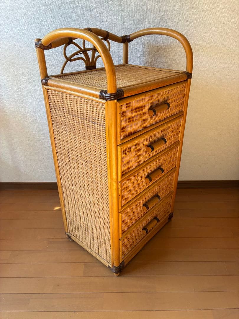 ラタン製 4段チェスト ハンドル付き