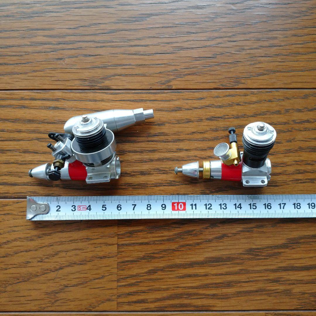 【希少】ラジコン飛行機 小型エンジン COX TEE DEE 05➕051