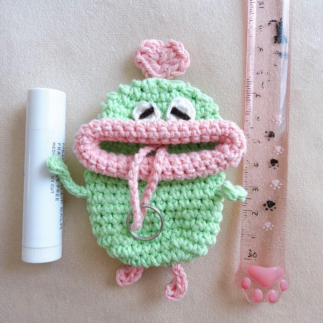 ニコニコグリーンちゃん』パクパクモンスターキーケース - メルカリ