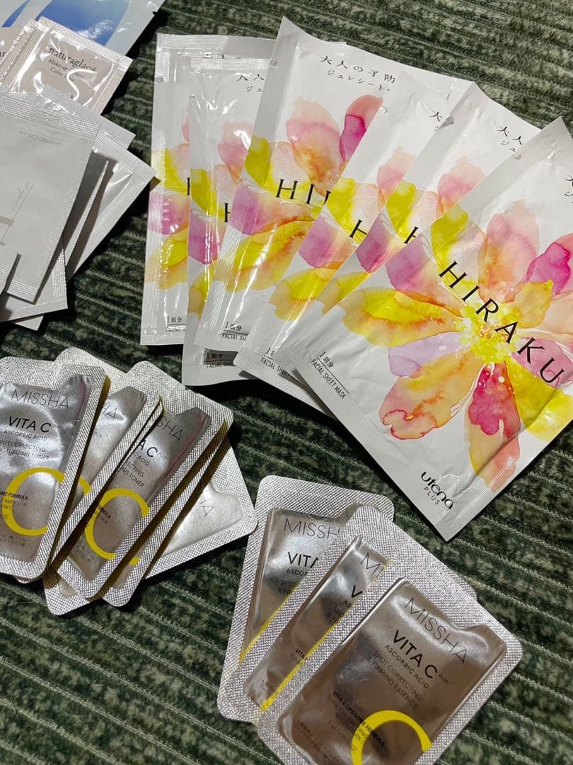 コスメ・化粧✨試供品のまとめ売り 22