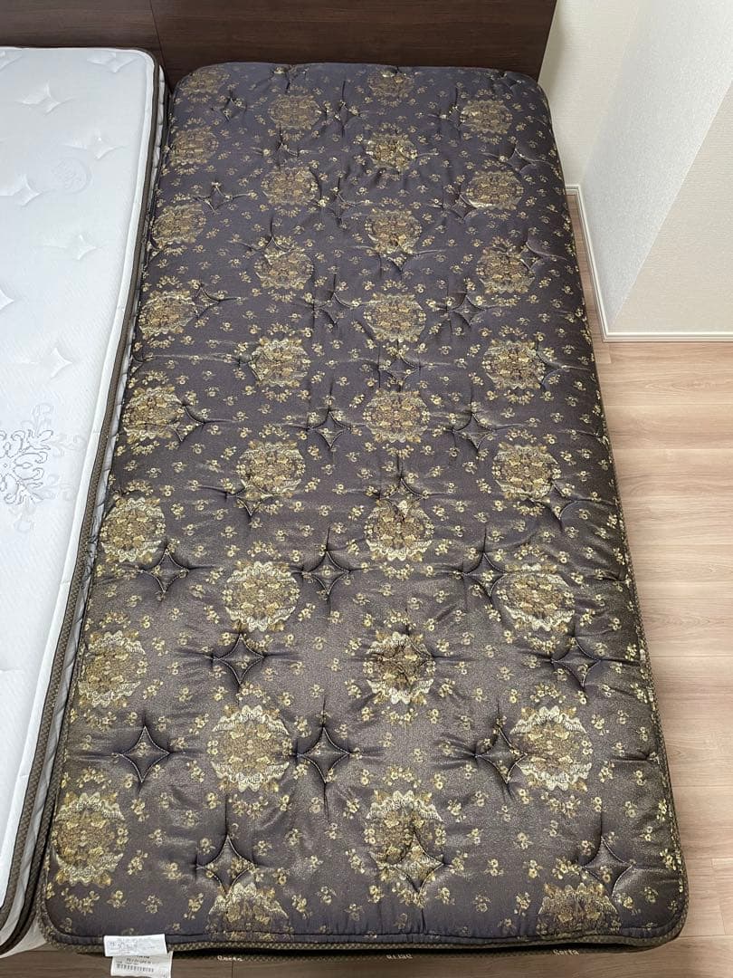美品！サータ serta ポケットコイル マットレス ブラウン