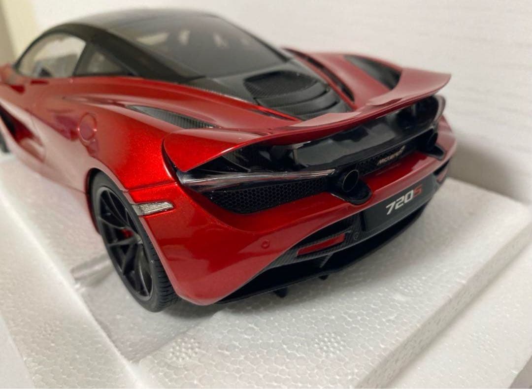 オートアート　McLaren 720s マクラーレン720s 1/18