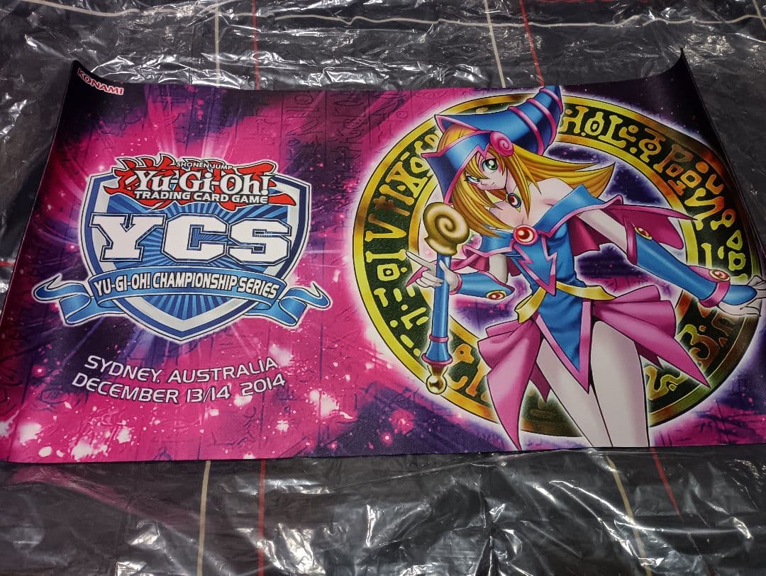 遊戯王引退品 プレイマット ブラックマジシャンガール