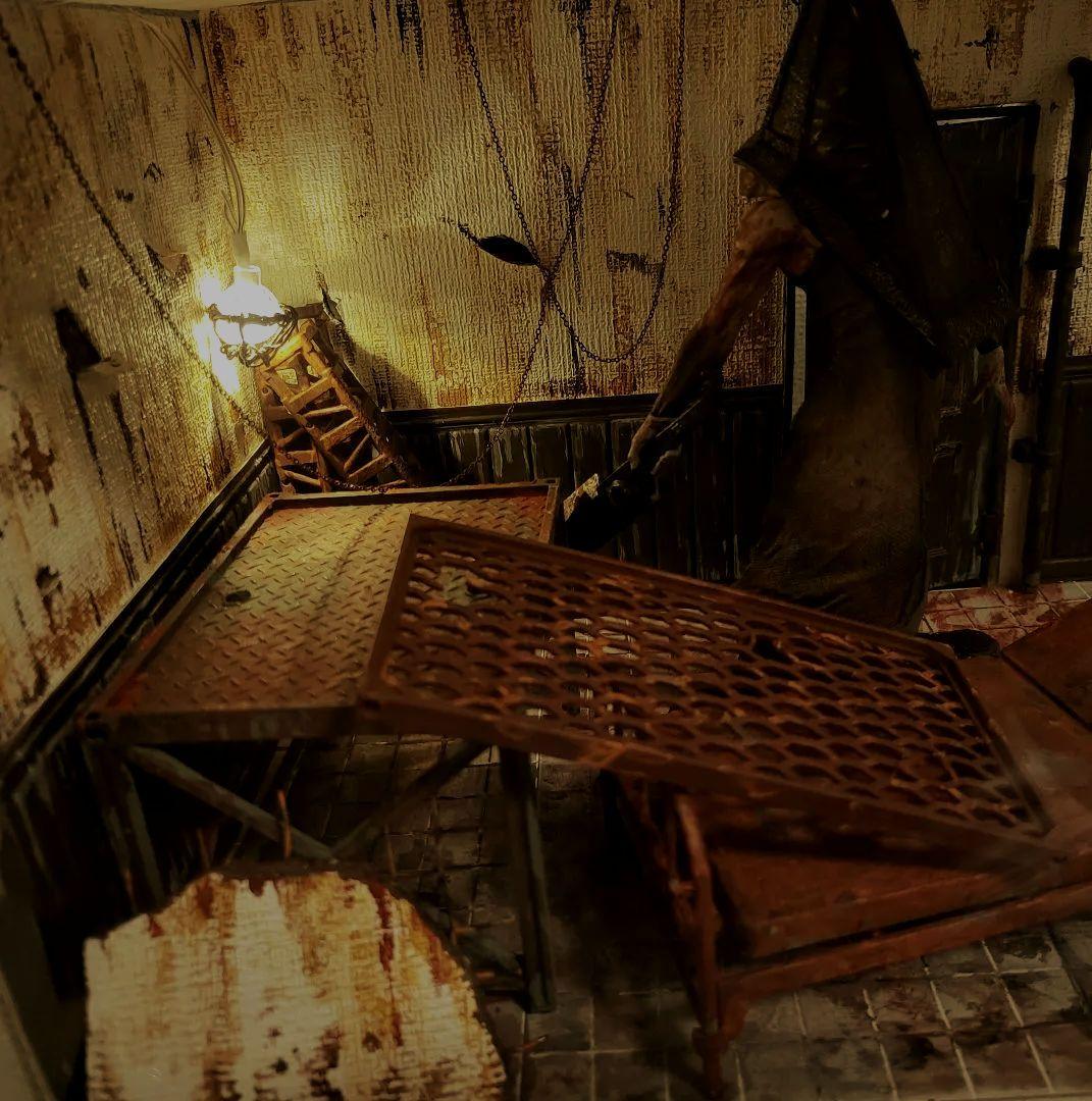 SILENT HILLフィギュア+ジオラマ