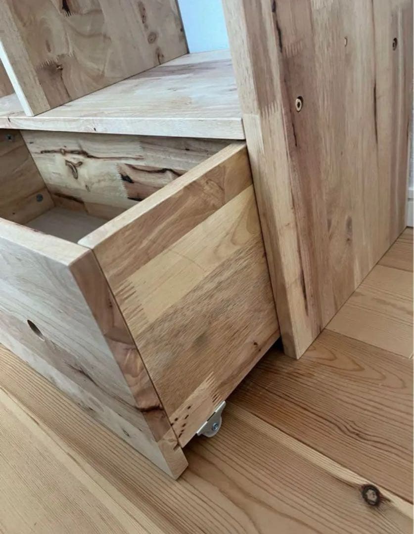 美品　三角屋根　シェルフ本棚　収納棚オープンシェルフ　子ども部屋　ナチュラル木製