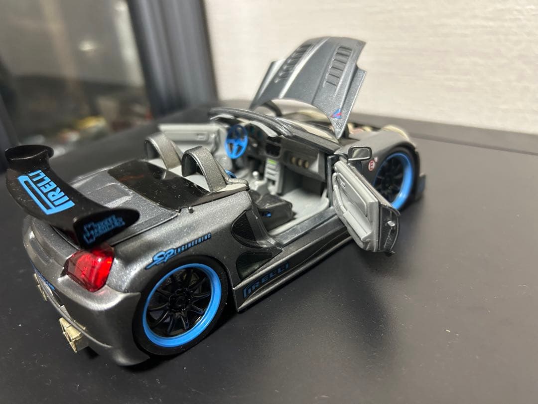 MUSCLE MACHINES '03 TOYOTA MR2 1/24 - メルカリ