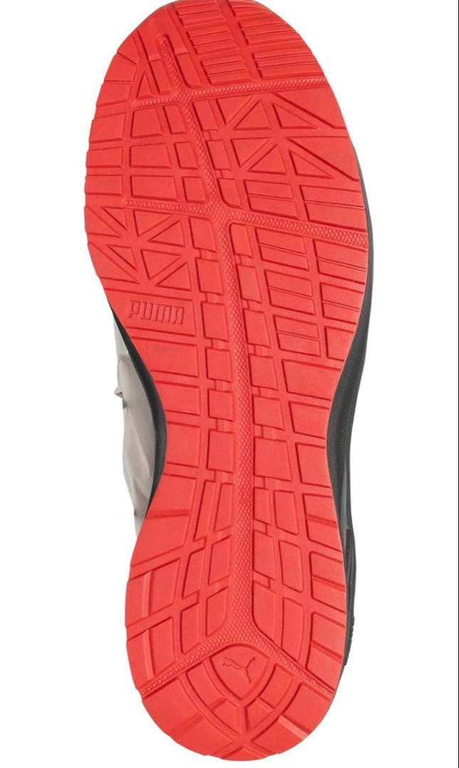 未使用品　Puma 安全靴 ブラック/レッド 27cm