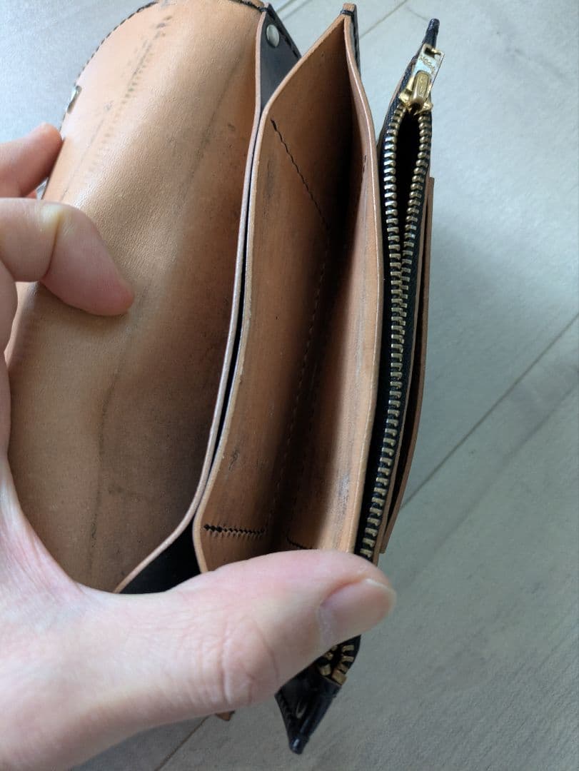 コードバントラッカー財布