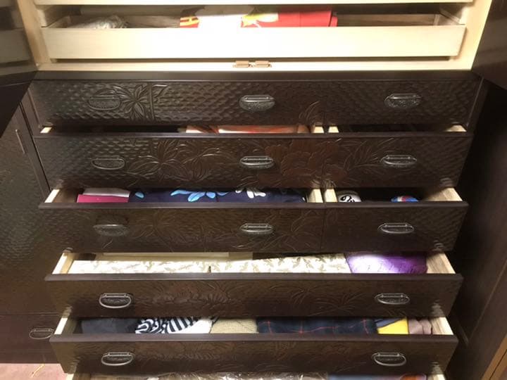 千葉県市原市手渡し可 鎌倉彫 洋箪笥 高さ181cm 幅120cm 奥行60cm