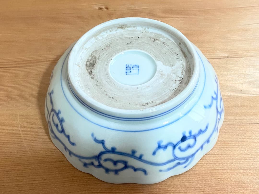 能登蔵出し 古伊万里 染付 線描花文 輪花皿 / 在銘 樋口窯 大膾皿