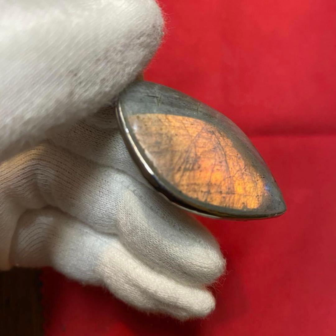 【新品】天然石ラブラドライト ペンダント オーロラ色　パワーストーン