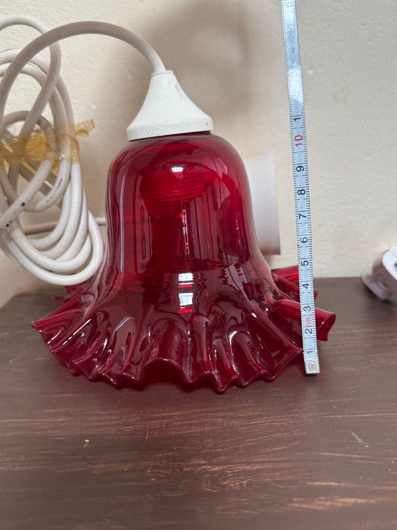 赤いガラスペンダントライト