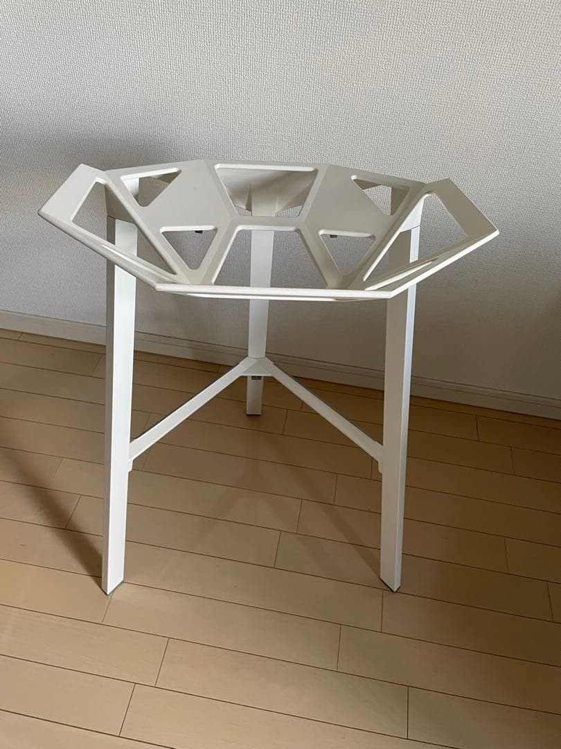 お値引き！MAGIS グルチッチ ハイチェア①