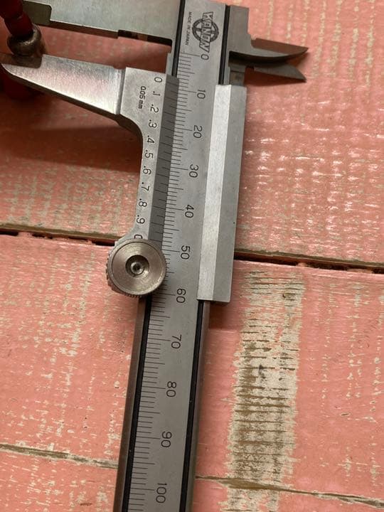 ホワイトハーツアンティークビーズ(ピンク)＆無垢シルバービーズネックレス