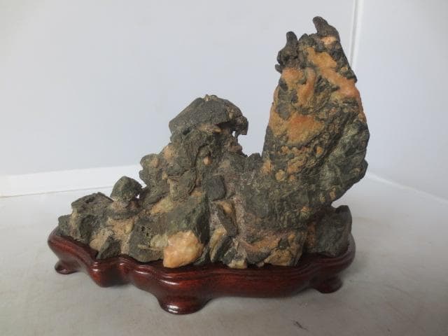 R7/09/5-12　八瀬　桃源石　巌上茅舎　龍石台座　幅18㎝