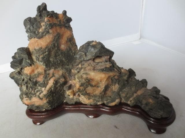 R7/09/5-12　八瀬　桃源石　巌上茅舎　龍石台座　幅18㎝