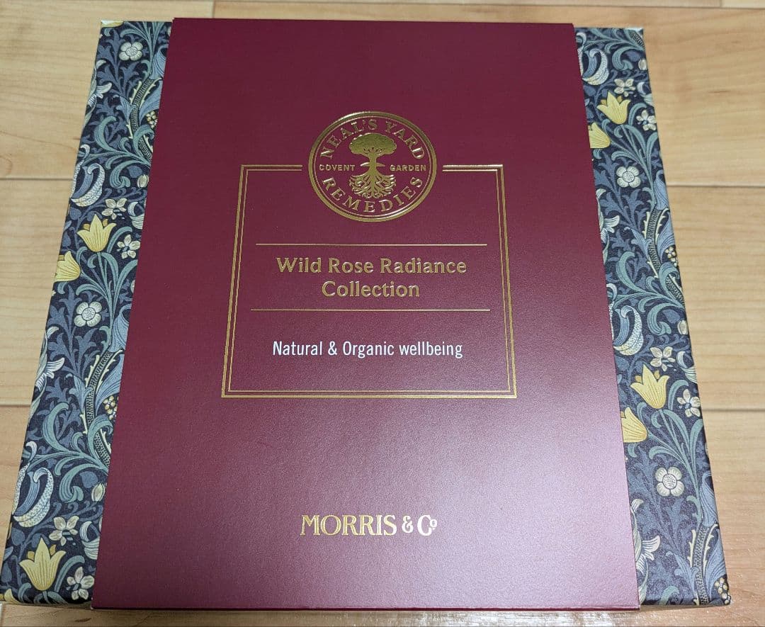 ニールズヤード　ワイルドローズ　ラディアンスコレクション