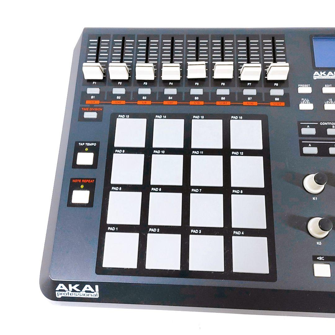 AKAI Professional MPD32 MIDIコントローラー