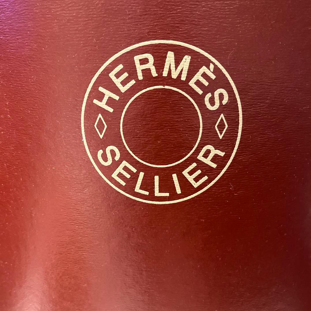 HERMÈS エルメス馬具缶