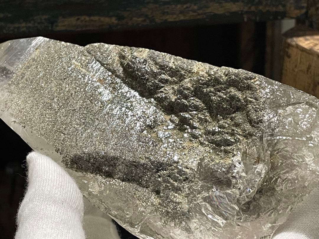 ガネッシュヒマール水晶ポイント　神々しい水晶　巨大で美しい　マスタークリスタル