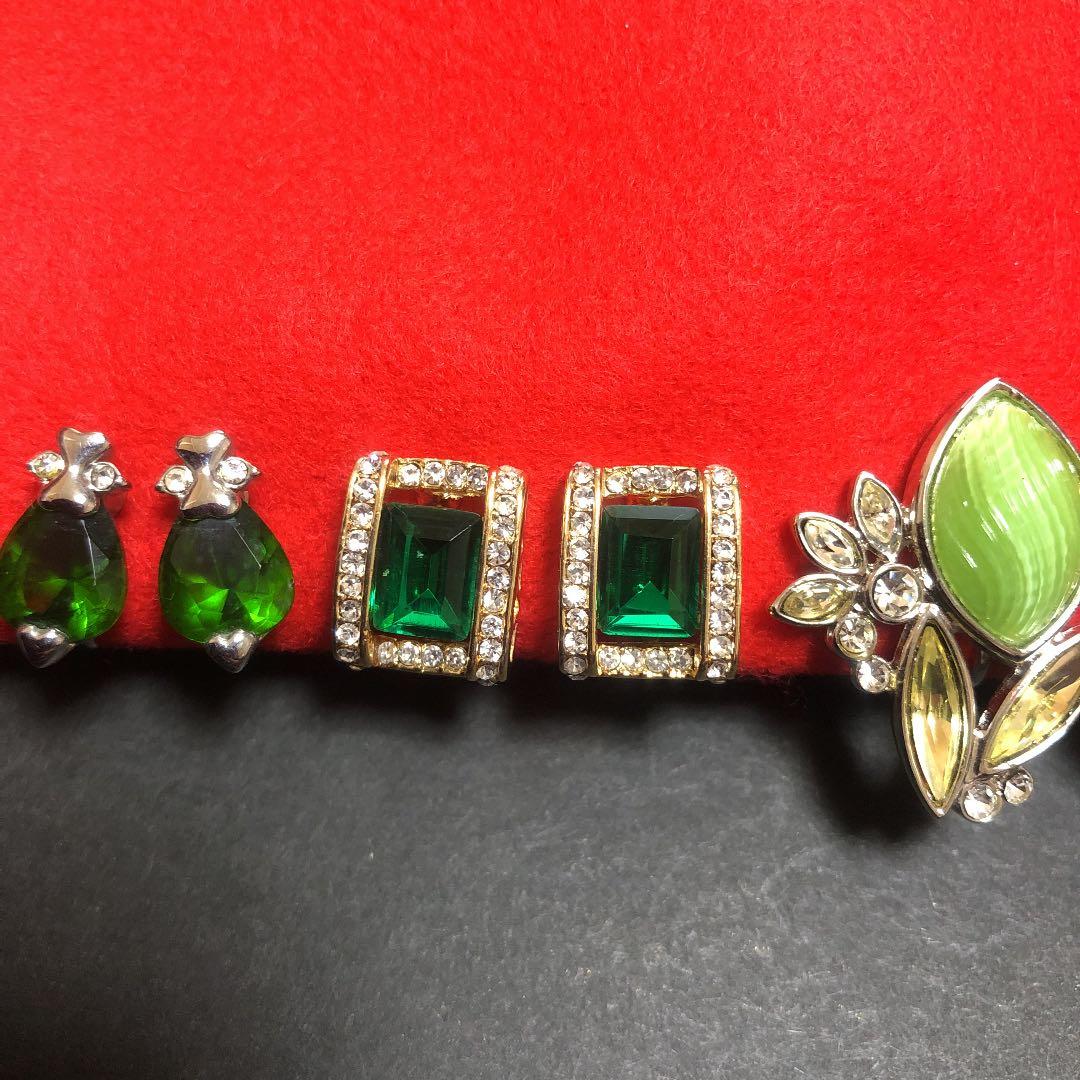 61 62 63 64イヤリング