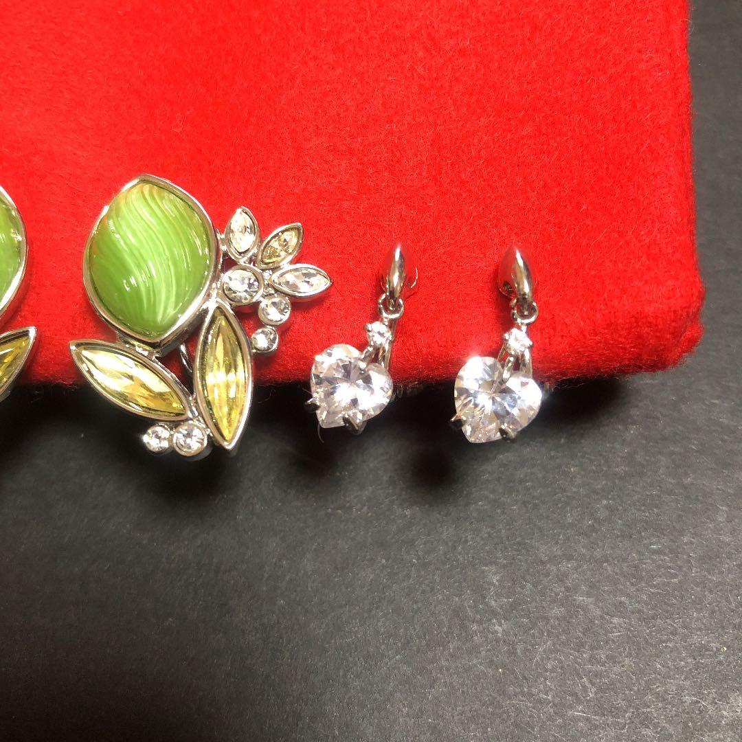 61 62 63 64イヤリング