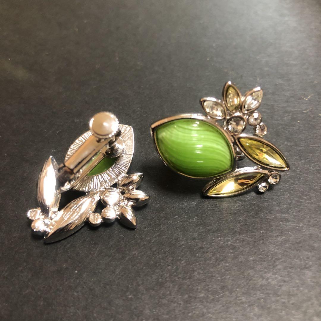 61 62 63 64イヤリング