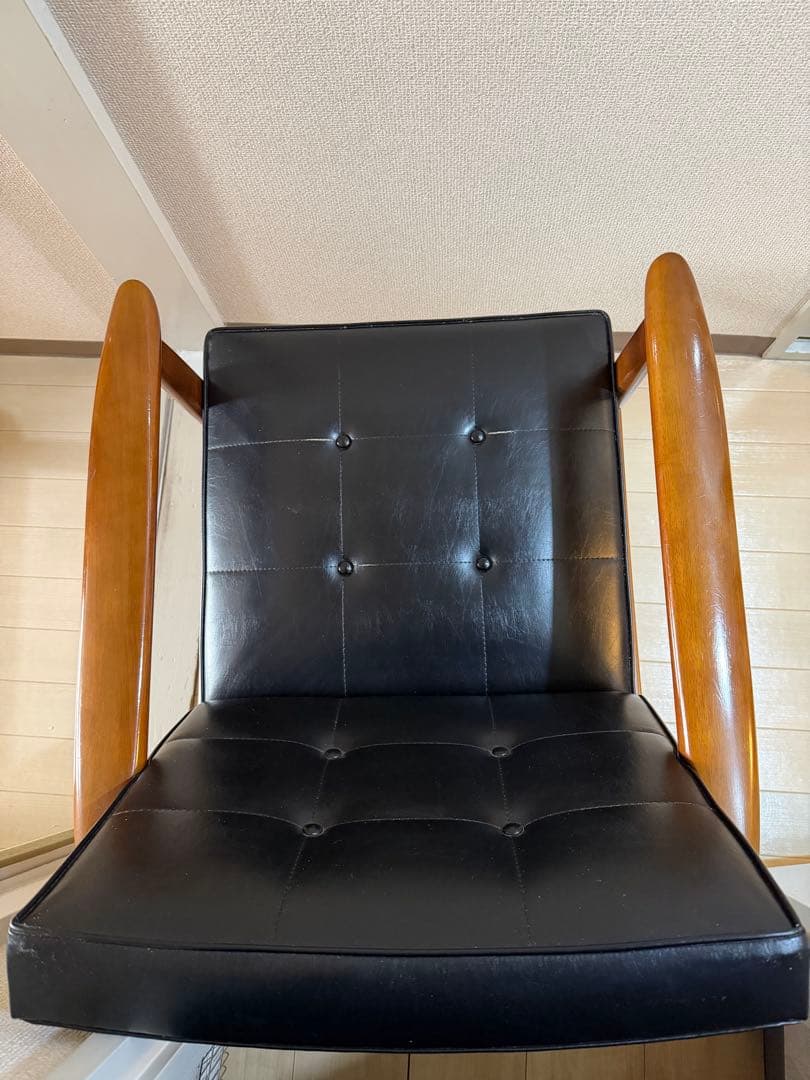 カリモク60Kチェア