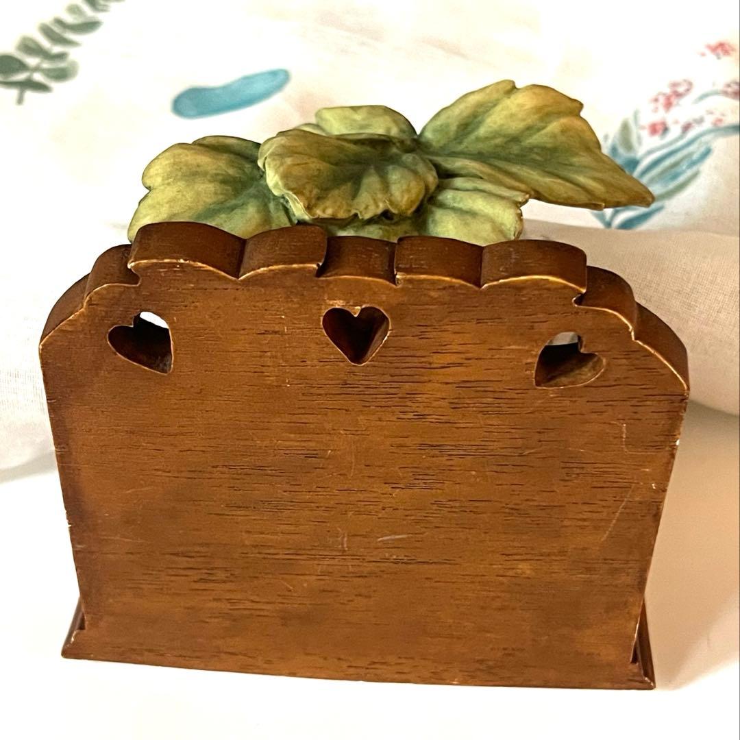 ビアトリクス・ポター フィギュリン Border Fine Arts A2108