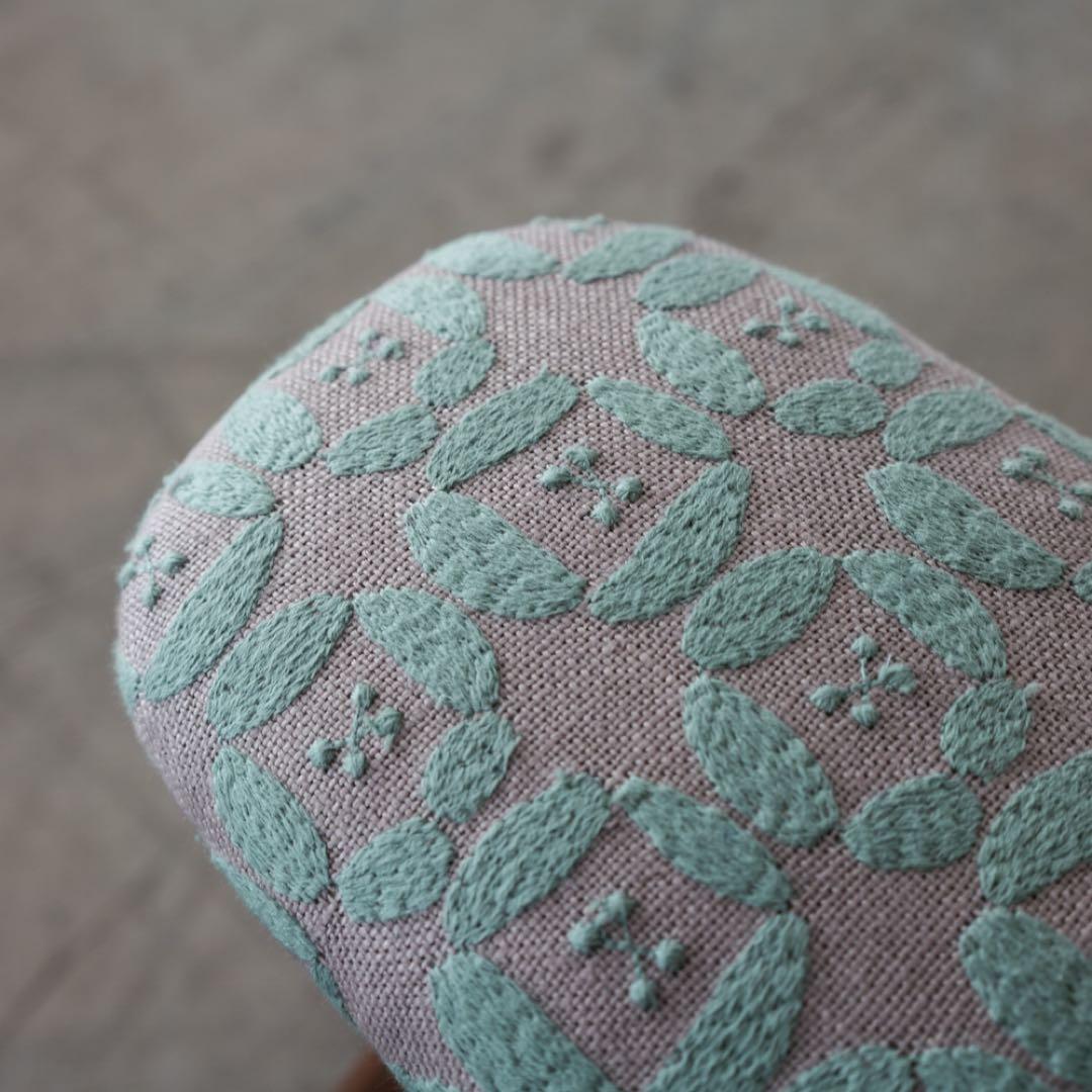 キッチンスツールBR H630＋ミナ ペルホネン　dear gray