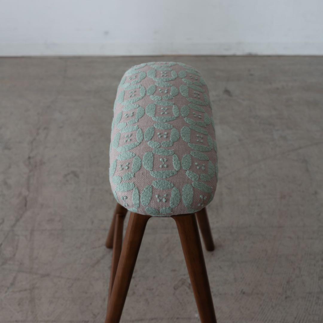 キッチンスツールBR H630＋ミナ ペルホネン　dear gray