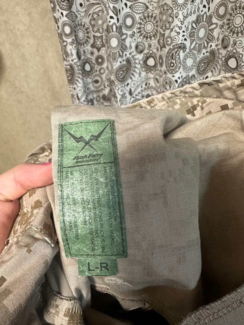 サバゲー迷彩柄カーゴパンツ Lサイズ