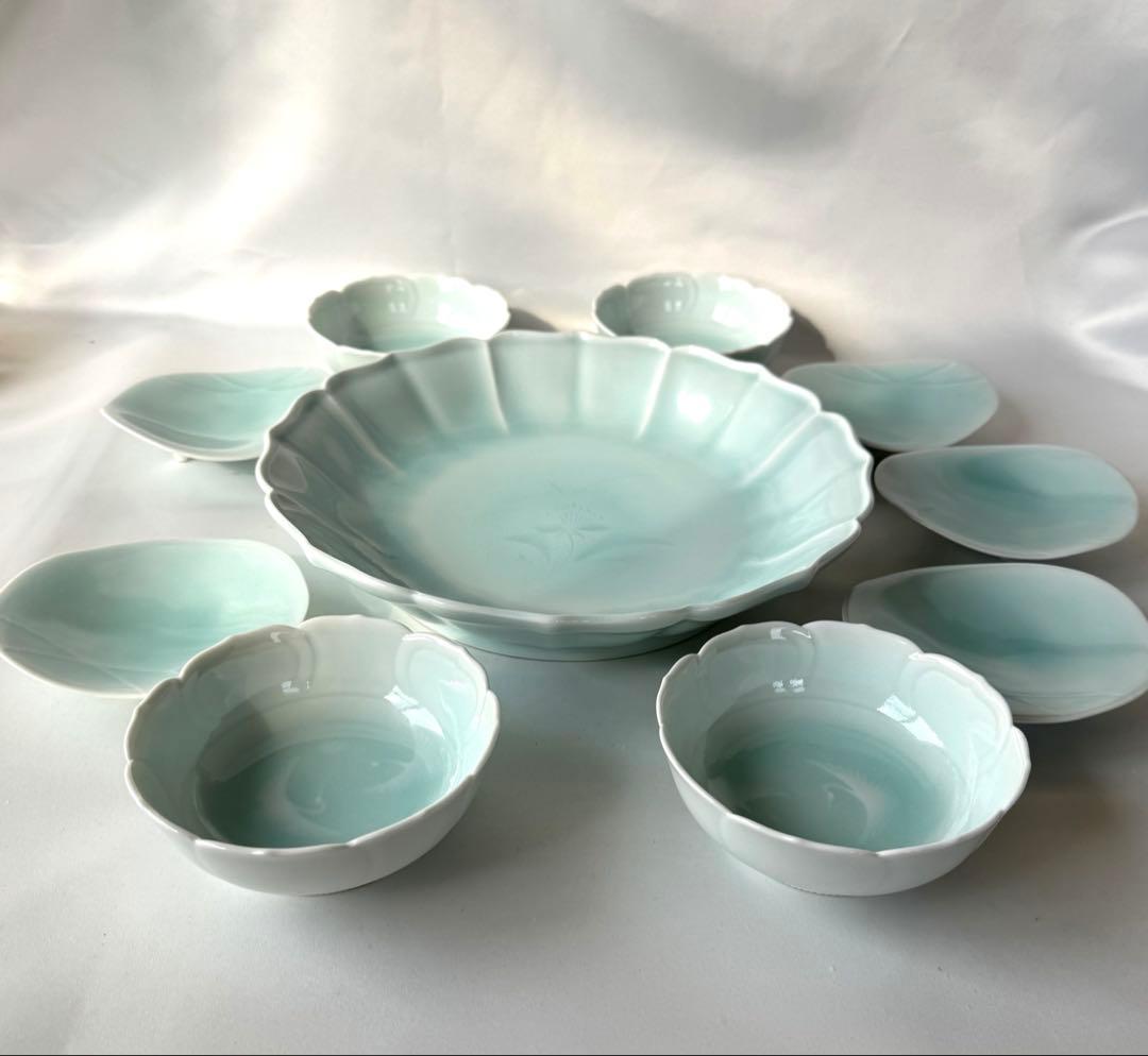 有田焼 藤巻窯 潯陽窯 青白磁 大皿 小鉢 三つ足 銘々皿 高台付き小皿