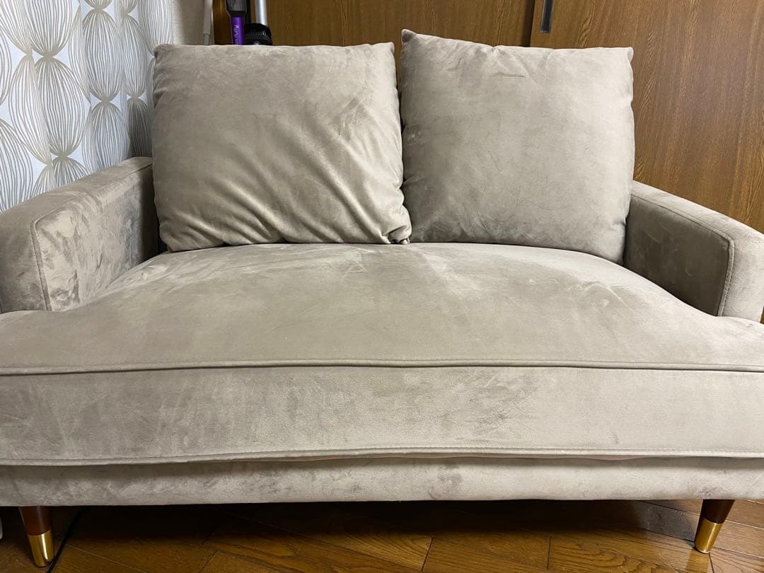 【引き取りのみ】ロウヤ　2人がけソファ　木脚　ベルベット調