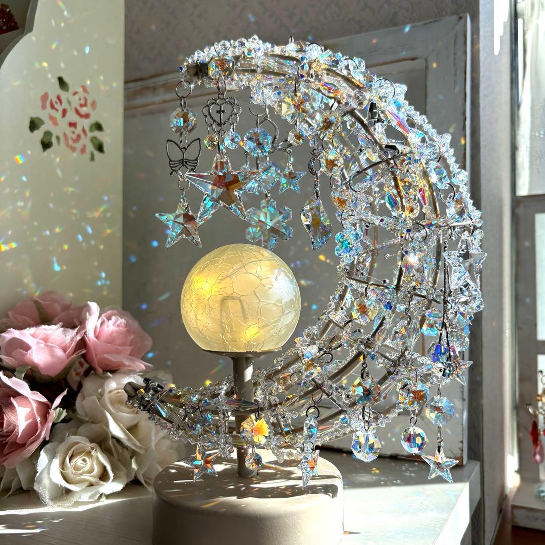 みるくみるく✩.*˚ ライトスタンド✩SWAROVSKIサンキャッチャー