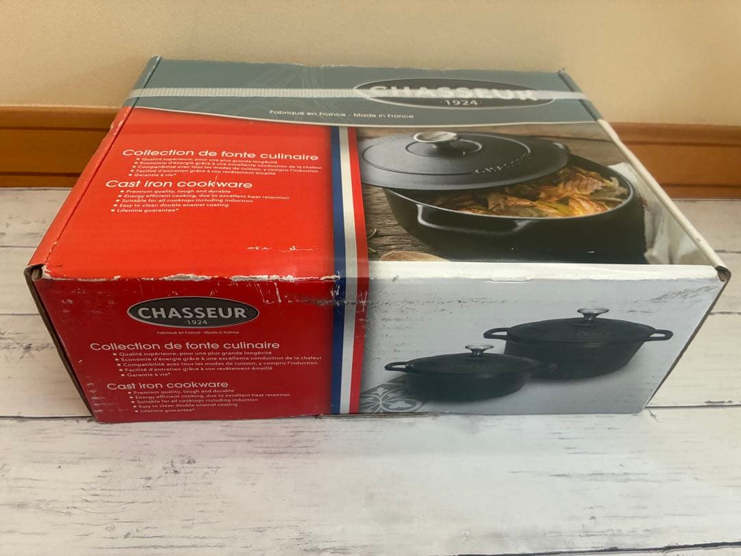 新品　CHASSEUR サブライム ラウンドキャセロール　24cm 両手鍋
