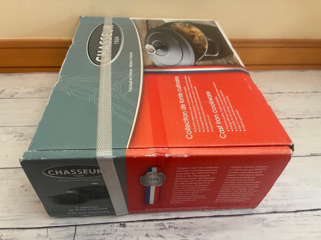 新品　CHASSEUR サブライム ラウンドキャセロール　24cm 両手鍋