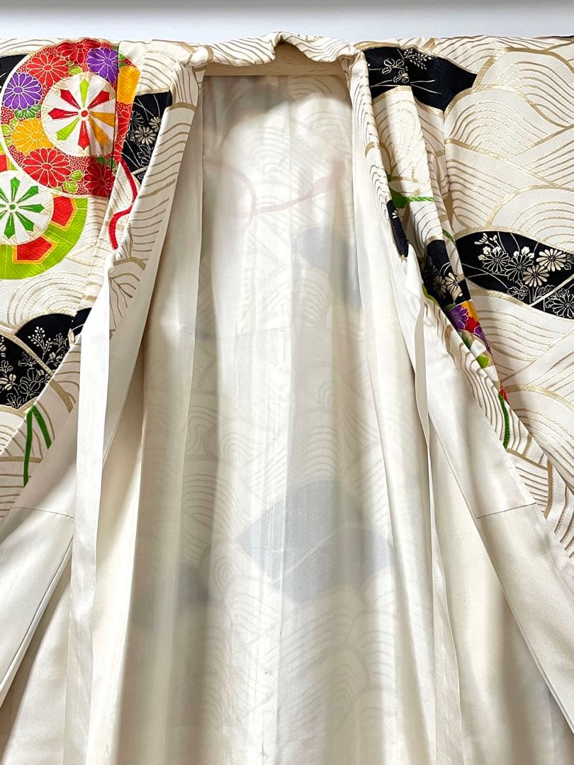 □七五三　正絹女児振り袖着物　金青海波　車輪　金駒刺繍　セミアンティーク