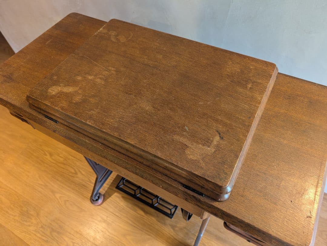 足踏みミシン / BROTHER / アンティーク