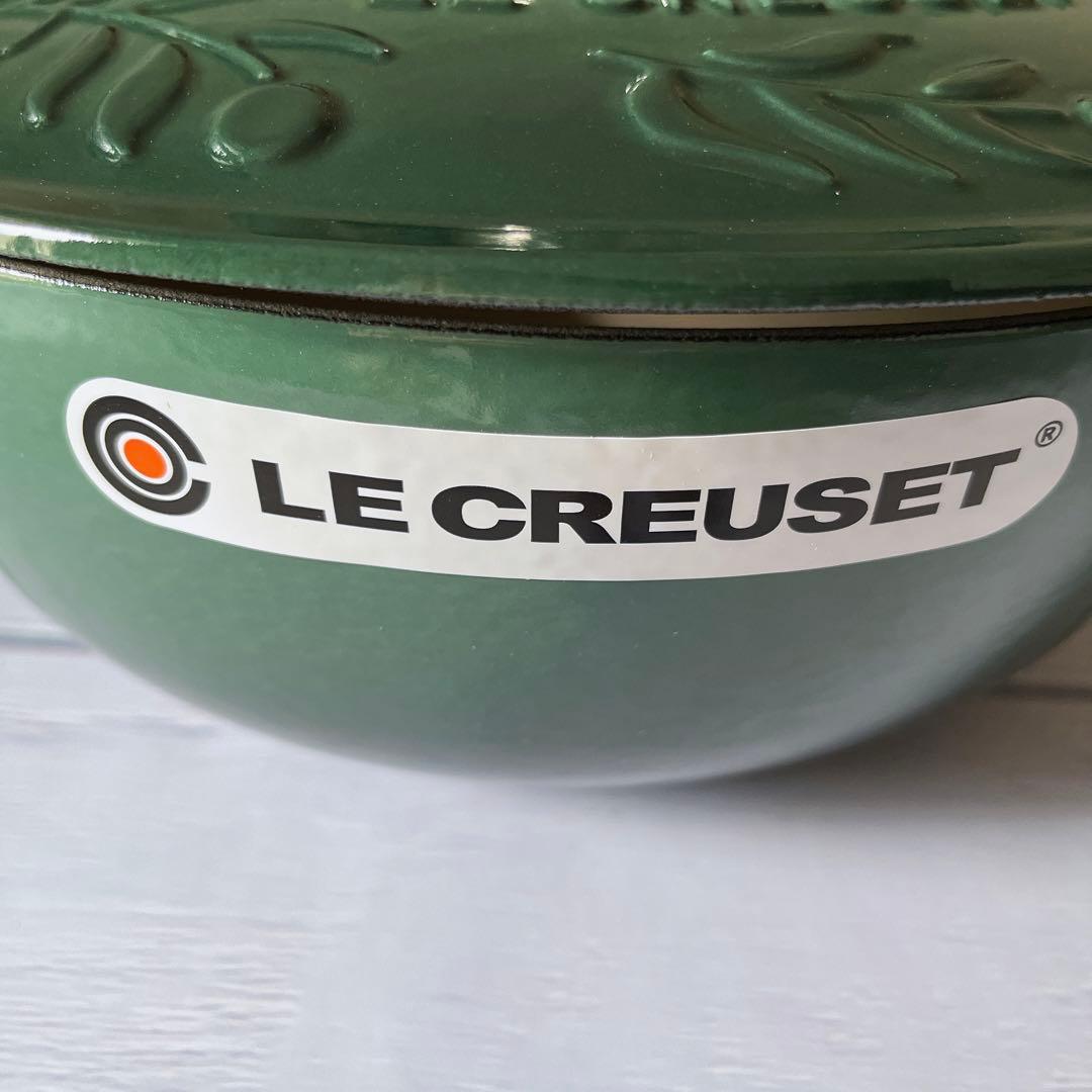 ♡ルクルーゼ マルミット オリーブブランチレリーフ アーティチョーク