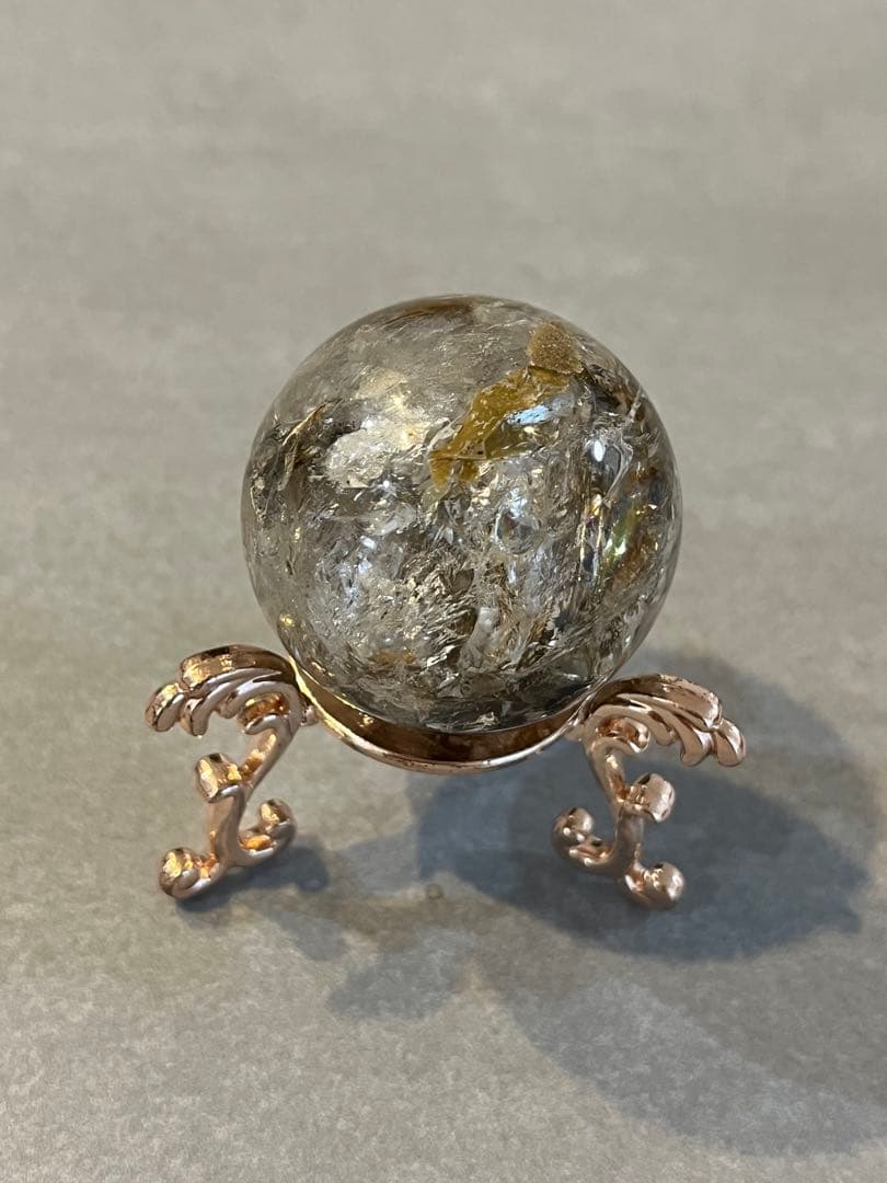 エレスチャルクォーツ　骸骨水晶　スフィア　3.7cm