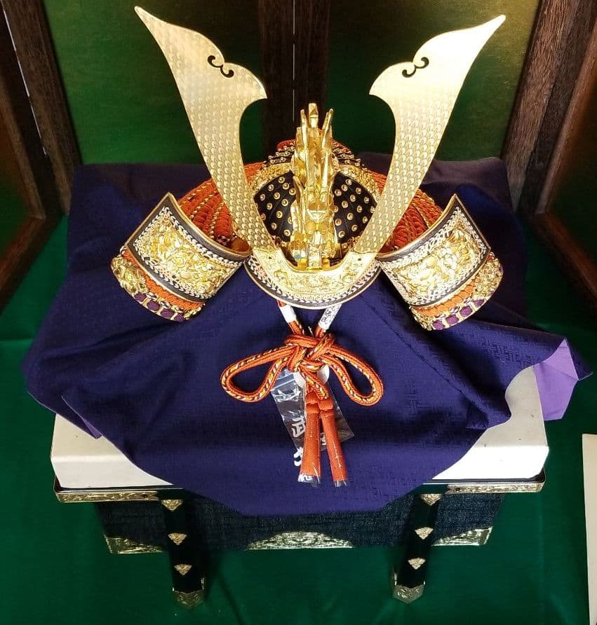 五月人形　平安武久作　18号兜飾り