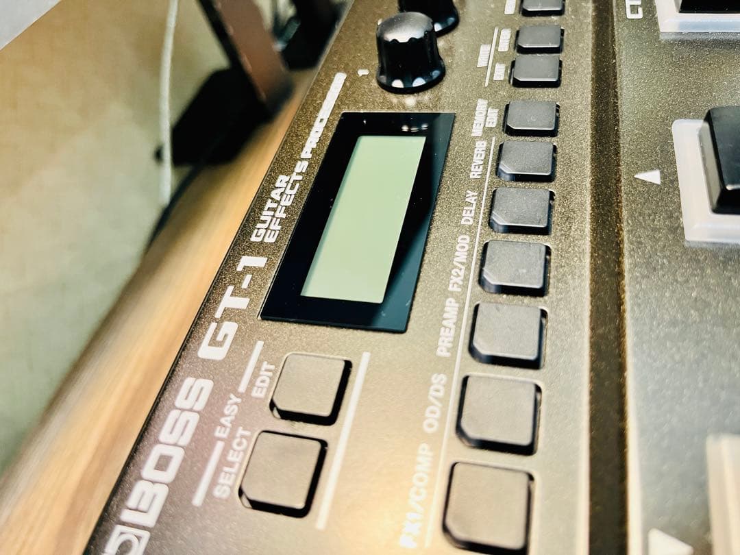 BOSS GT-1 アダプター付