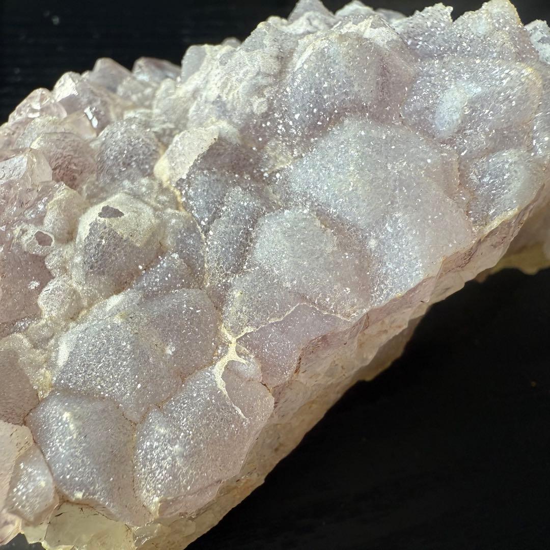 天然石 タイチンルチルクォーツ共生アメジストの原石　置物共生NO.010703