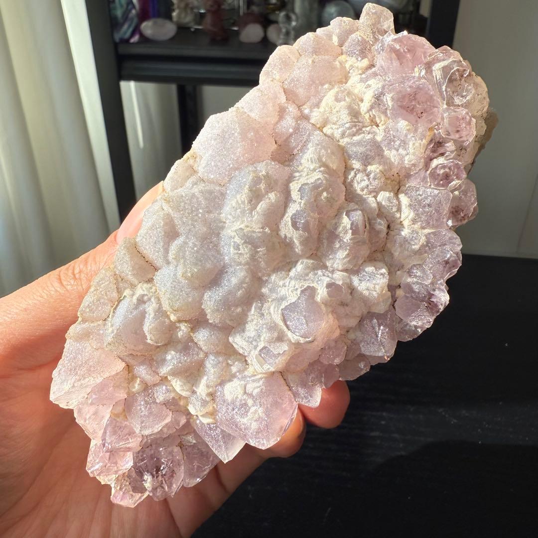 天然石 タイチンルチルクォーツ共生アメジストの原石　置物共生NO.010703